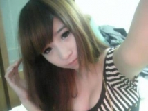 32C正妹~喜樂(楊侑萱)~甜美生活照 [20P]