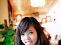 32D越南惹火嫩模~Huyen Vu~性感低胸照[35P]