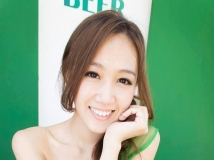 32D爆乳酒促妹~Kimberly Ho~電眼美腿身材超好 [15P]