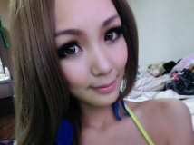 台灣正妹Dancer~ [許蓿蓿 】~ sexy比基尼露溝自拍靚相！