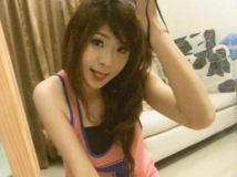 非凡34D女主播成清涼洗車妹　朱芳君爆7年戀情 [50P]