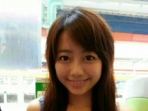 客運上拍到的大眼正妹~Hannah Pun君君~身材很辣喔 {提姆正妹timliao.com} [20P]