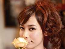甜美Ｅ奶助理主持洪棠(68P+影)