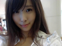 34E奶正妹Lucy扮超兇女帝~攝影師看到慾火脫衣 {提姆正妹timliao.com} [50P+臉書]