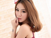 32D舉牌刺青妹~李妮可~爆乳內衣照 Part2 [50P]