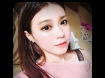可愛大眼正妹 Wa Wu(吳孖頤) [15P]