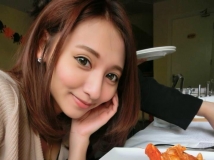 大學生了沒 小歪~34D低胸露溝超性感 被女生討厭也沒差 [20P]