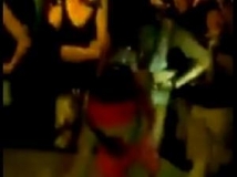 音樂季騎露鳥男？女模張立蕾承認 [35P+墾丁活春宮影片]