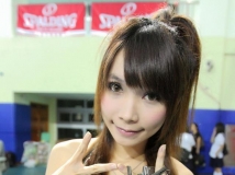 32D職撞舉牌正妹~李萱萱~比基尼超養眼 Part1 [50P]