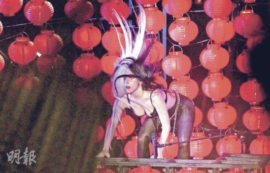Gaga 加4場
