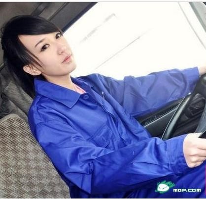 最美女司機藍領妹