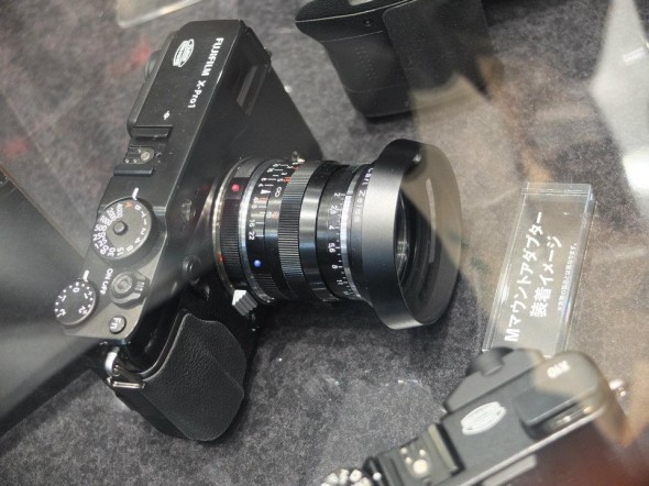 Fuji-X-Pro1-M-mount-adapter2